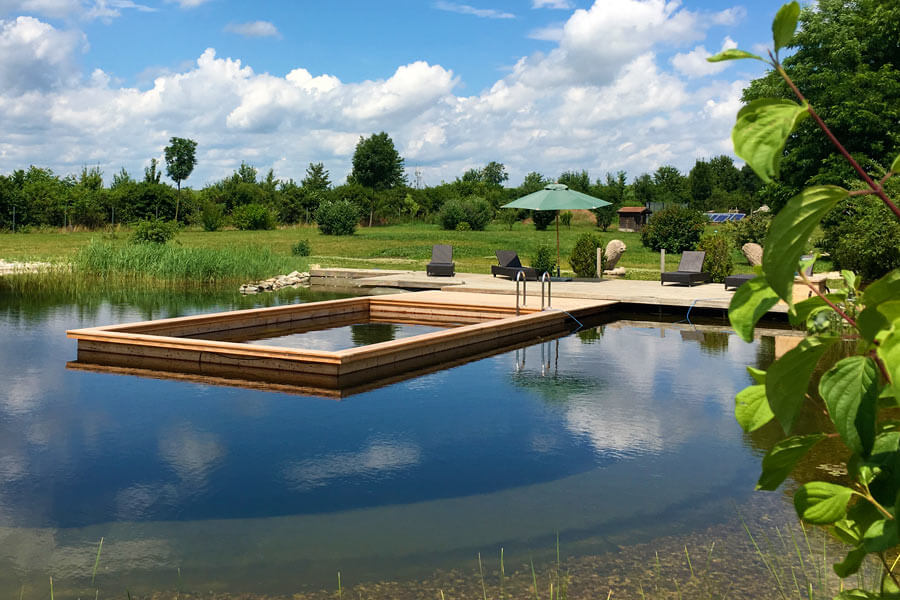 You see a Holc natural pool in the lake. Perfect for your guests